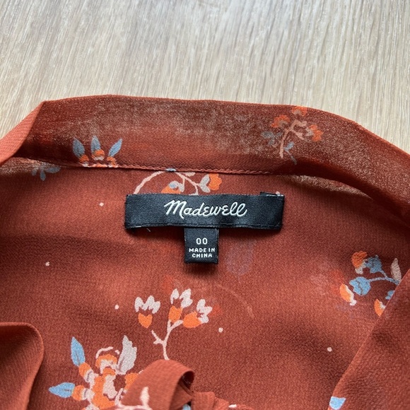 Madewell Georgette Tie-Neck Midi Dress in Forest Floral - Picture 5 of 7